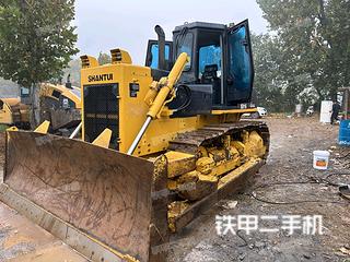 山推SD16標(biāo)準(zhǔn)型推土機(jī)