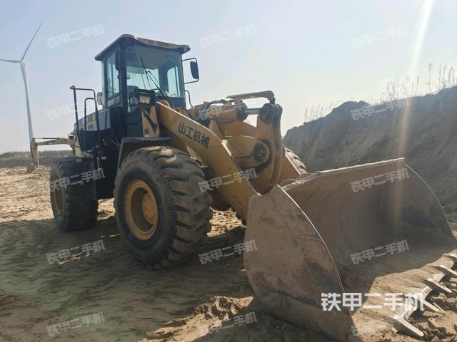 右前45°(整機(jī)外觀) 右前45°(整機(jī)外觀)