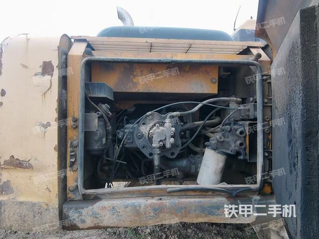 液壓泵室(大件艙室) 液壓泵室(大件艙室)
