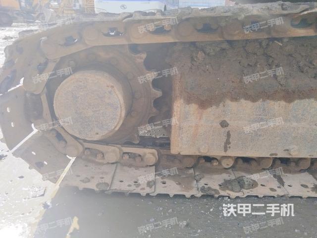 右驅(qū)動(dòng)輪（行走機(jī)構(gòu)）