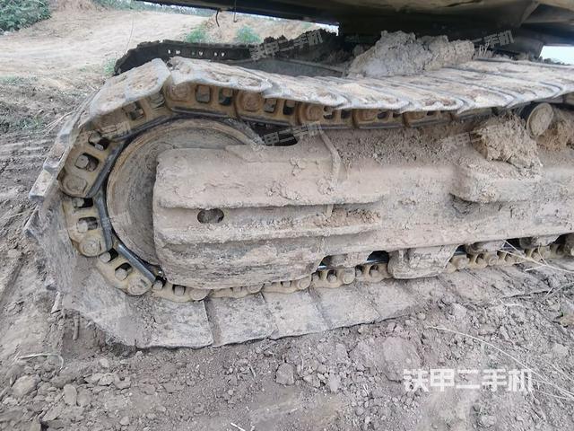 左托鏈輪和鏈筋(行走機(jī)構(gòu)) 左托鏈輪和鏈筋(行走機(jī)構(gòu))
