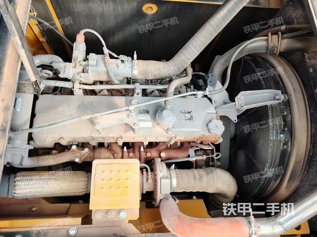 發(fā)動機整體俯視（整機外觀）