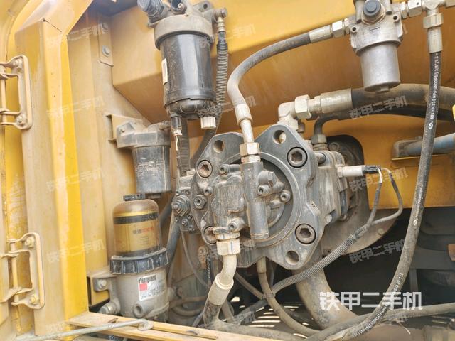 液壓泵室(大件艙室) 液壓泵室(大件艙室)