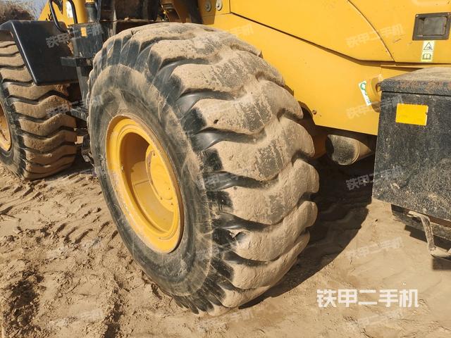 左前輪(行走機(jī)構(gòu)) 左前輪(行走機(jī)構(gòu))