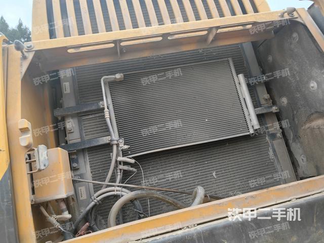 散熱器正面（大件艙室）