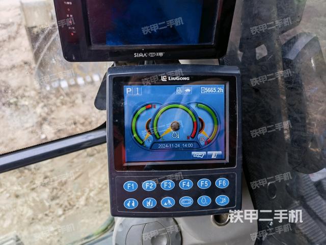 小時(shí)表（駕駛室部分）