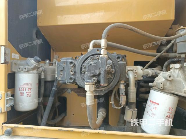 液壓泵室（大件艙室）