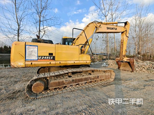 右后45（整機外觀）