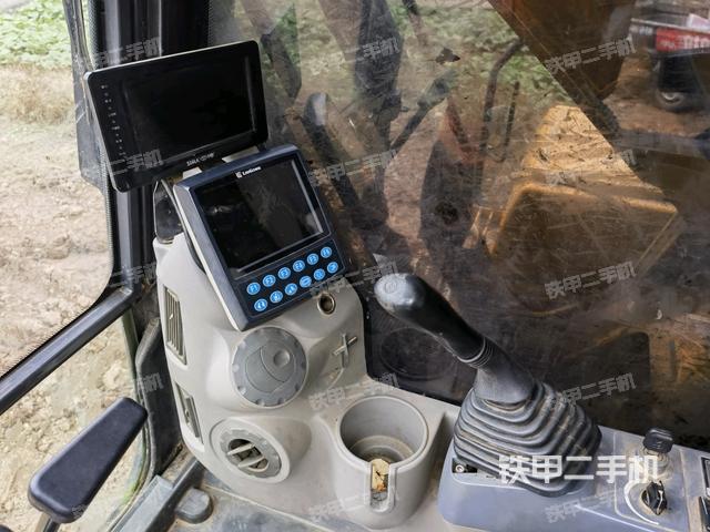 顯示屏?（駕駛室部分）