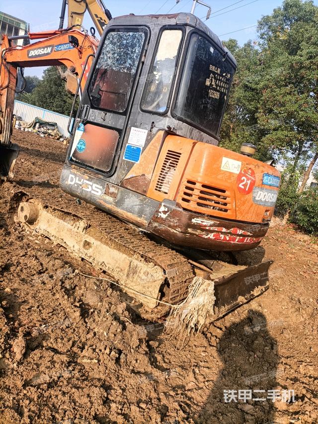 右后45（整機外觀）