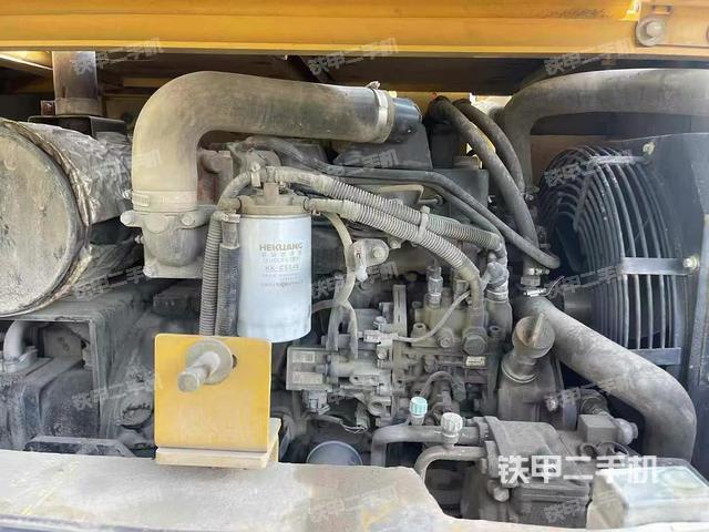 發(fā)動(dòng)機(jī)室（上車部件）