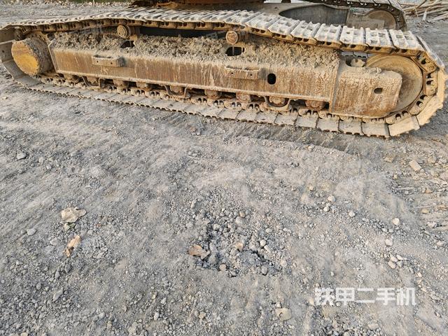 左側(cè)履帶整體?（行走機構(gòu)）