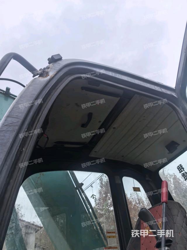 頂棚整體（駕駛室部分）