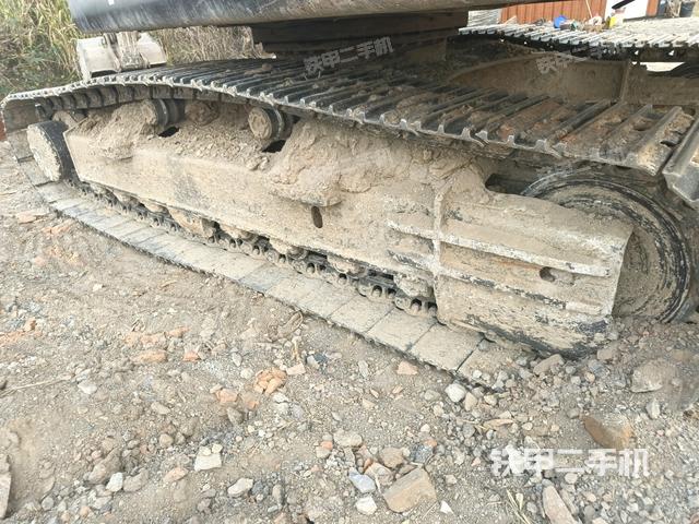 右側(cè)履帶整體（行走機(jī)構(gòu)）