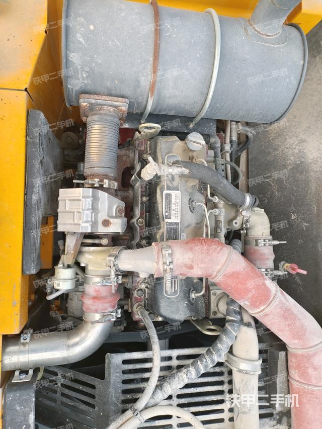 發(fā)動機(jī)室（上車部件）