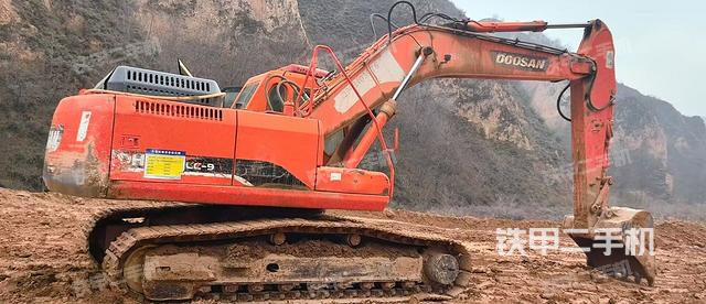 整機右后45°（整機外觀）