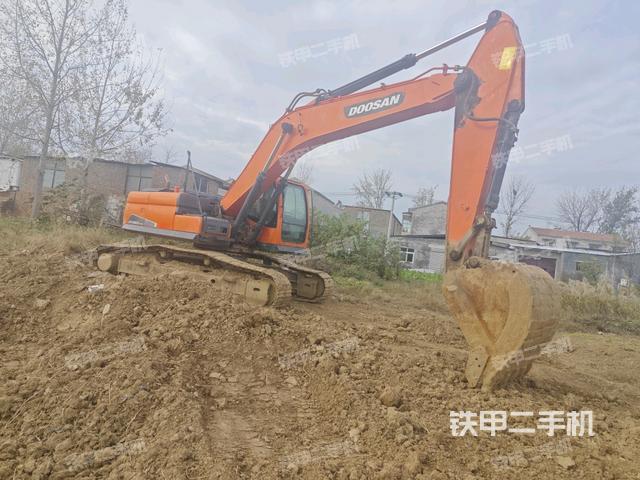 右前45(整機外觀) 右前45(整機外觀)