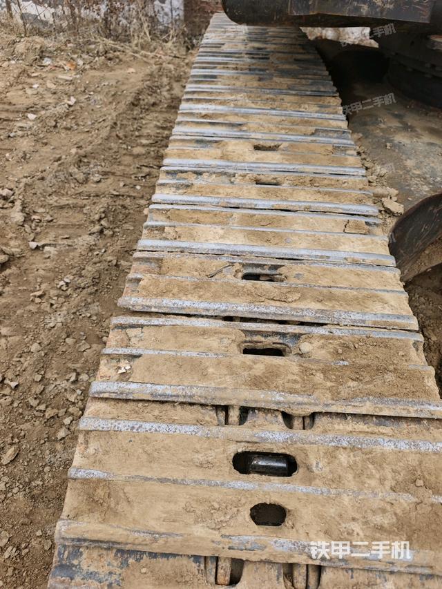 單側履帶整體（整機外觀）