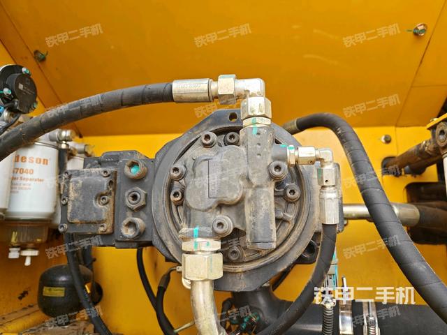 液壓泵室（大件艙室）