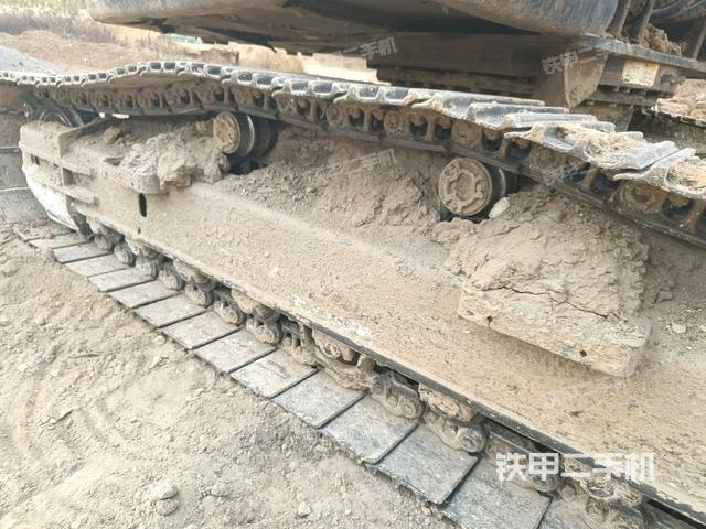 右側(cè)行走馬達(dá)蓋板（行走機(jī)構(gòu)）