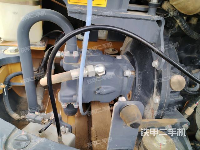 液壓泵室（大件艙室）