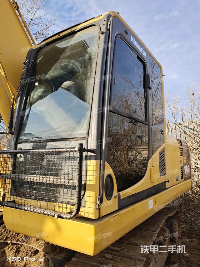 駕駛室整體（整機(jī)外觀）