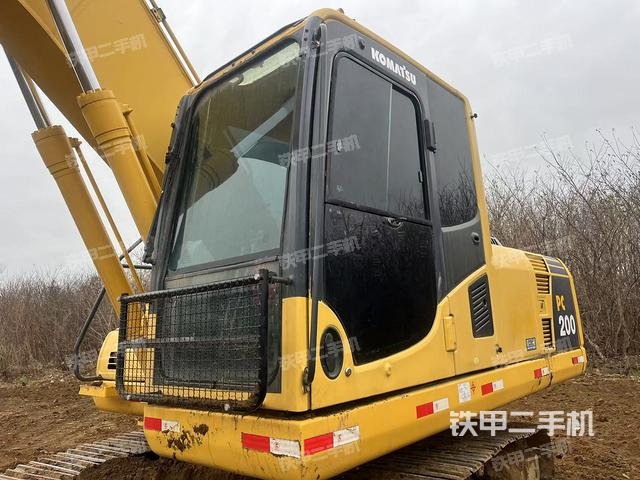 駕駛室整體（整機(jī)外觀）