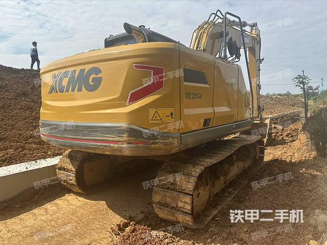 整機右后45°(整機外觀) 整機右后45°(整機外觀)