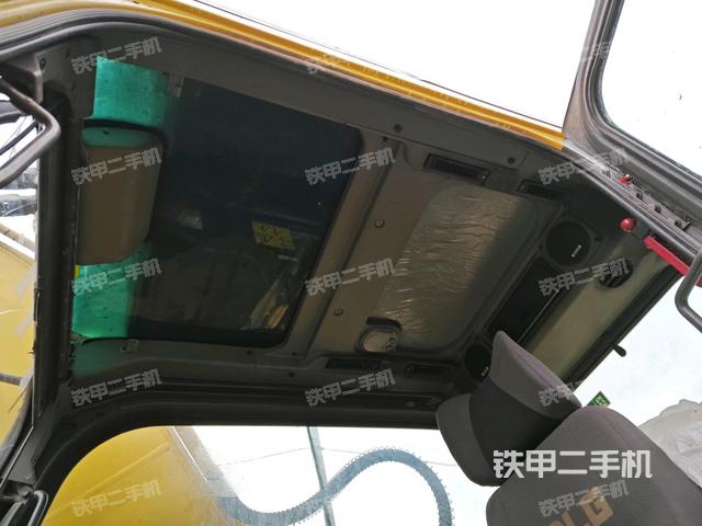 頂棚整體（駕駛室部分）