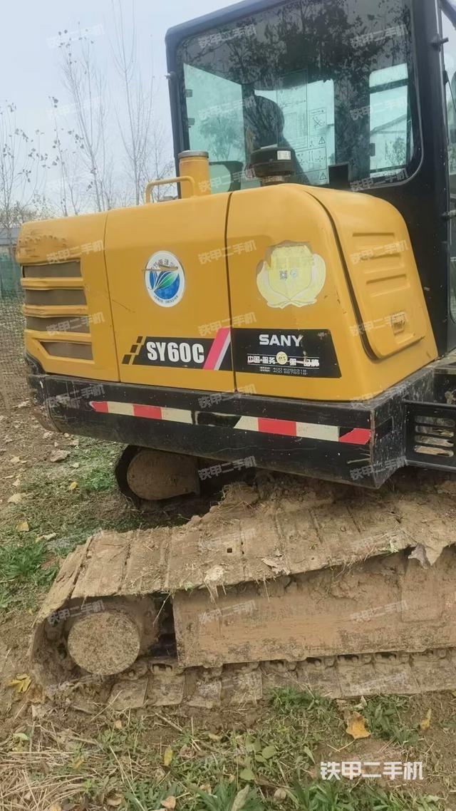 整機(jī)右后45°（整機(jī)外觀）