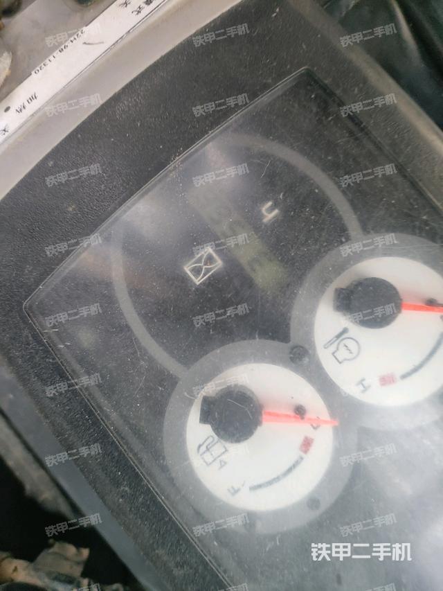 小時(shí)表（駕駛室部分）