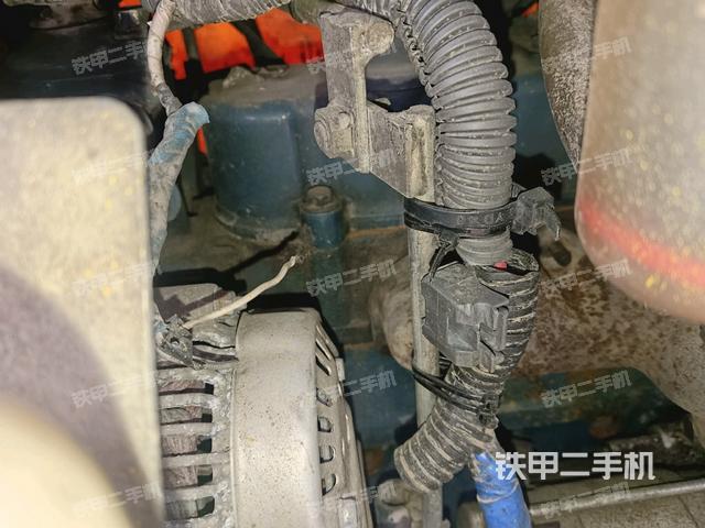 發(fā)動(dòng)機(jī)整體俯視（整機(jī)外觀）