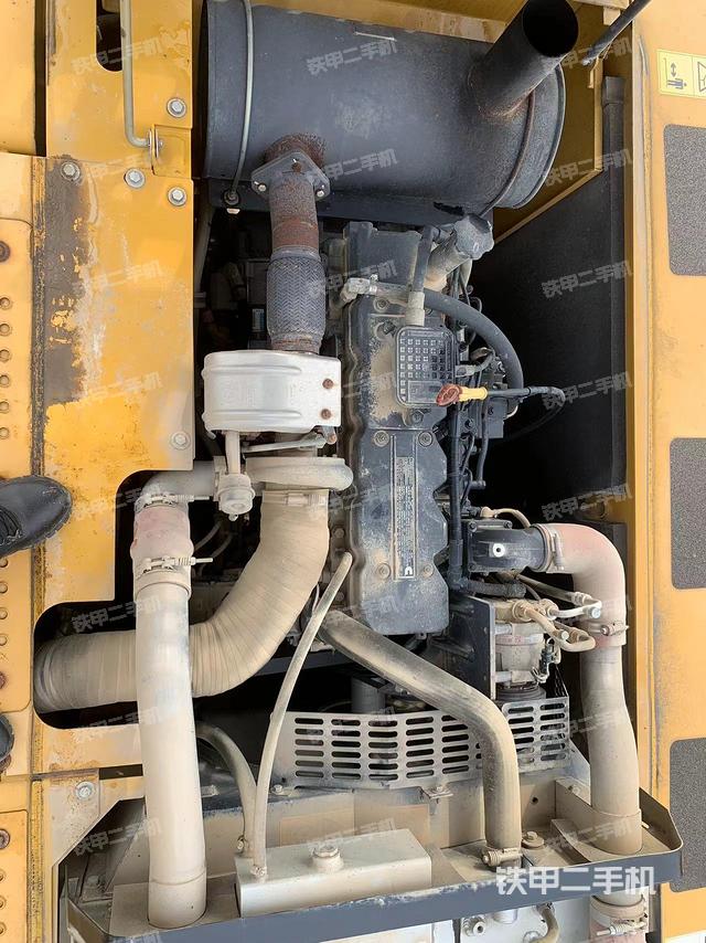 發(fā)動機整體俯視（整機外觀）