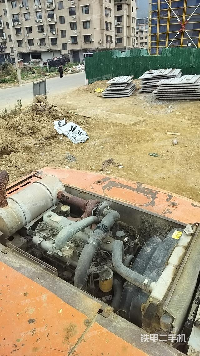 發(fā)動機(jī)整體俯視(整機(jī)外觀) 發(fā)動機(jī)整體俯視(整機(jī)外觀)