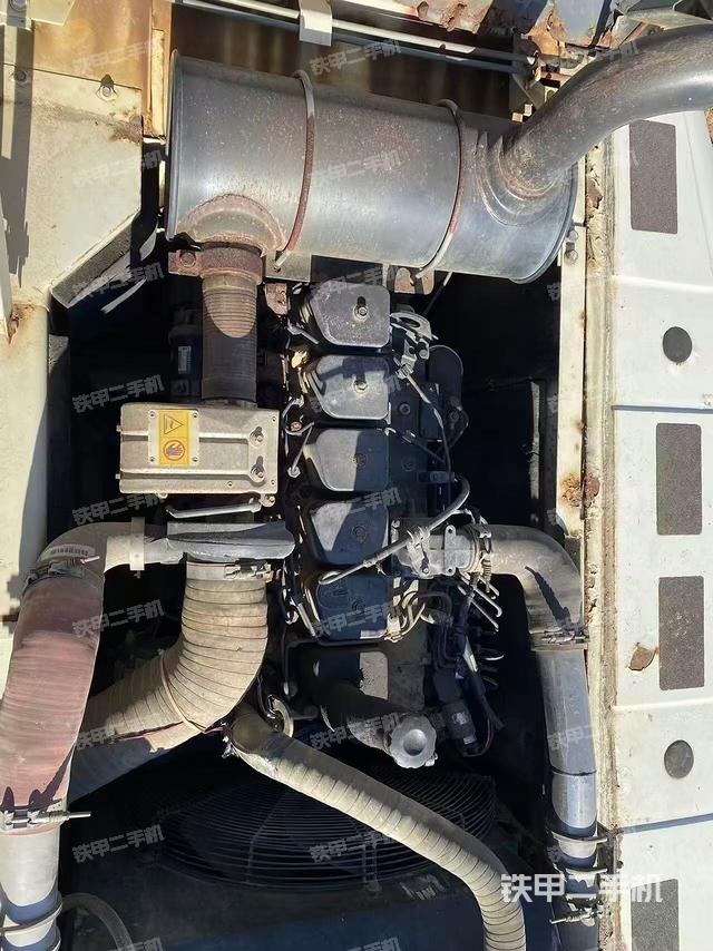 發(fā)動機(jī)整體俯視（整機(jī)外觀）