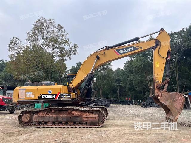 右后45(整機外觀) 右后45(整機外觀)