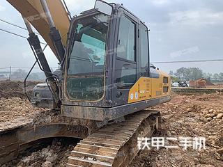 徐工XE205DA挖掘機(jī)