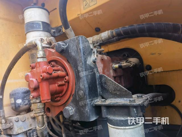 液壓泵室（大件艙室）