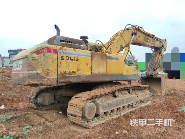 整機(jī)右后45°(整機(jī)外觀) 整機(jī)右后45°(整機(jī)外觀)