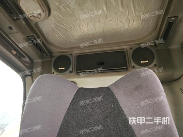 座椅后部（駕駛室部分）