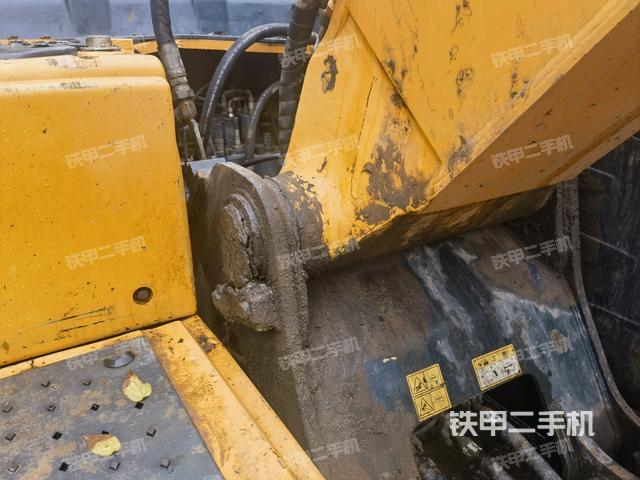 大臂根部?斜視（工作和回轉(zhuǎn)裝置）