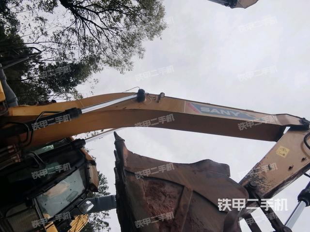大臂整體?右側(cè)(工作和回轉(zhuǎn)裝置) 大臂整體?右側(cè)(工作和回轉(zhuǎn)裝置)