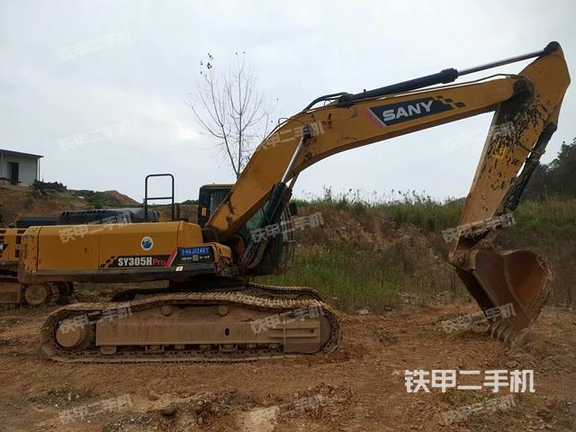 整機(jī)右后45°(整機(jī)外觀) 整機(jī)右后45°(整機(jī)外觀)