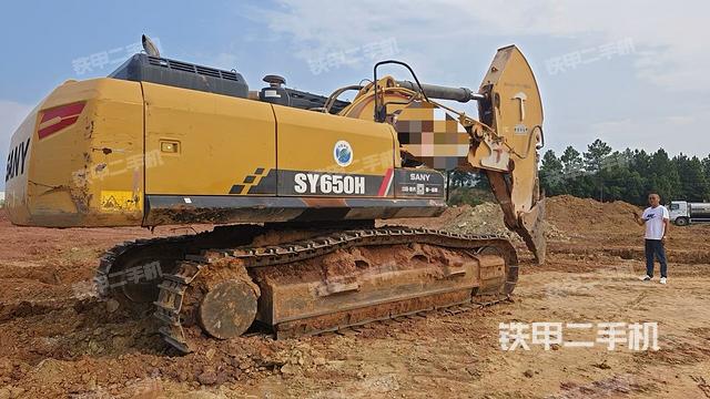 整機(jī)右后45°(整機(jī)外觀) 整機(jī)右后45°(整機(jī)外觀)
