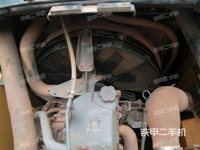 水箱+風扇特寫(上車部件) 水箱+風扇特寫(上車部件)