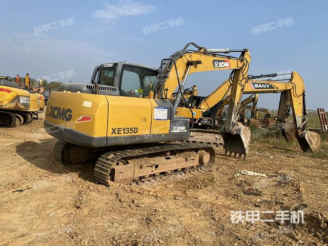 整機(jī)右后45°（整機(jī)外觀）