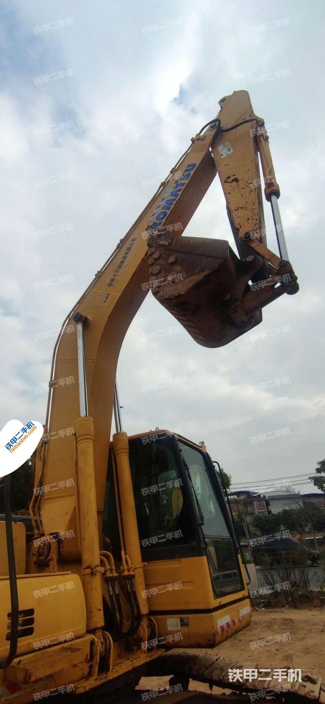 小臂整體左后（工作和回轉(zhuǎn)裝置）