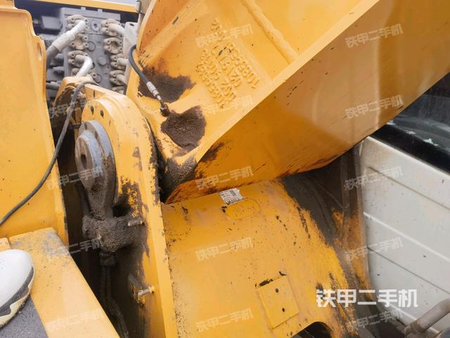 大臂根部?斜視（工作和回轉(zhuǎn)裝置）