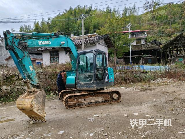 右前45(整機外觀) 右前45(整機外觀)