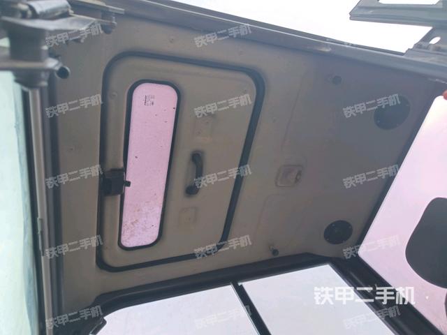 頂棚整體（駕駛室部分）